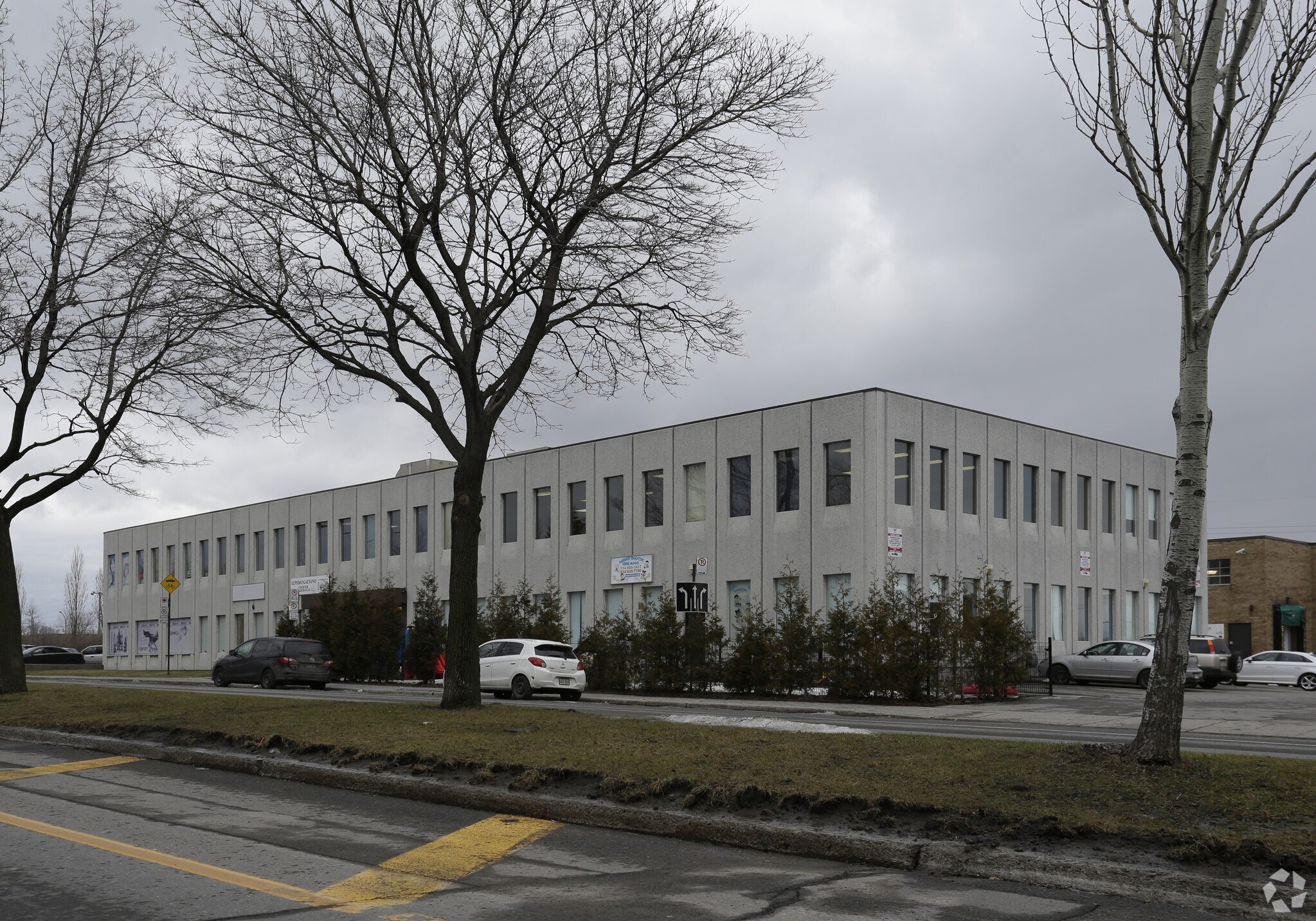 9501 Av Christophe-Colomb E, Montréal, QC for Rent