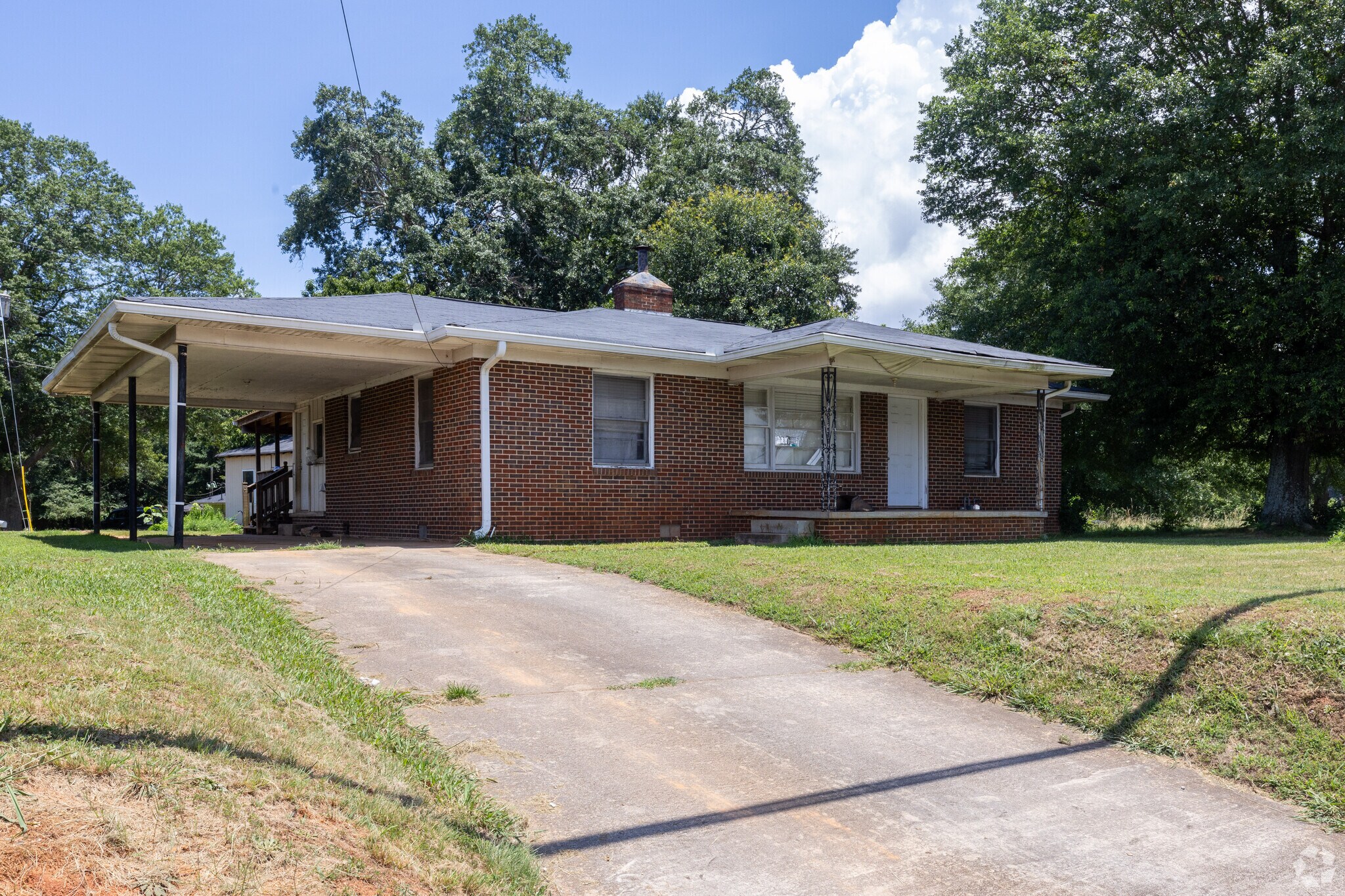 2475 Smith Rd, Gainesville, GA for Sale