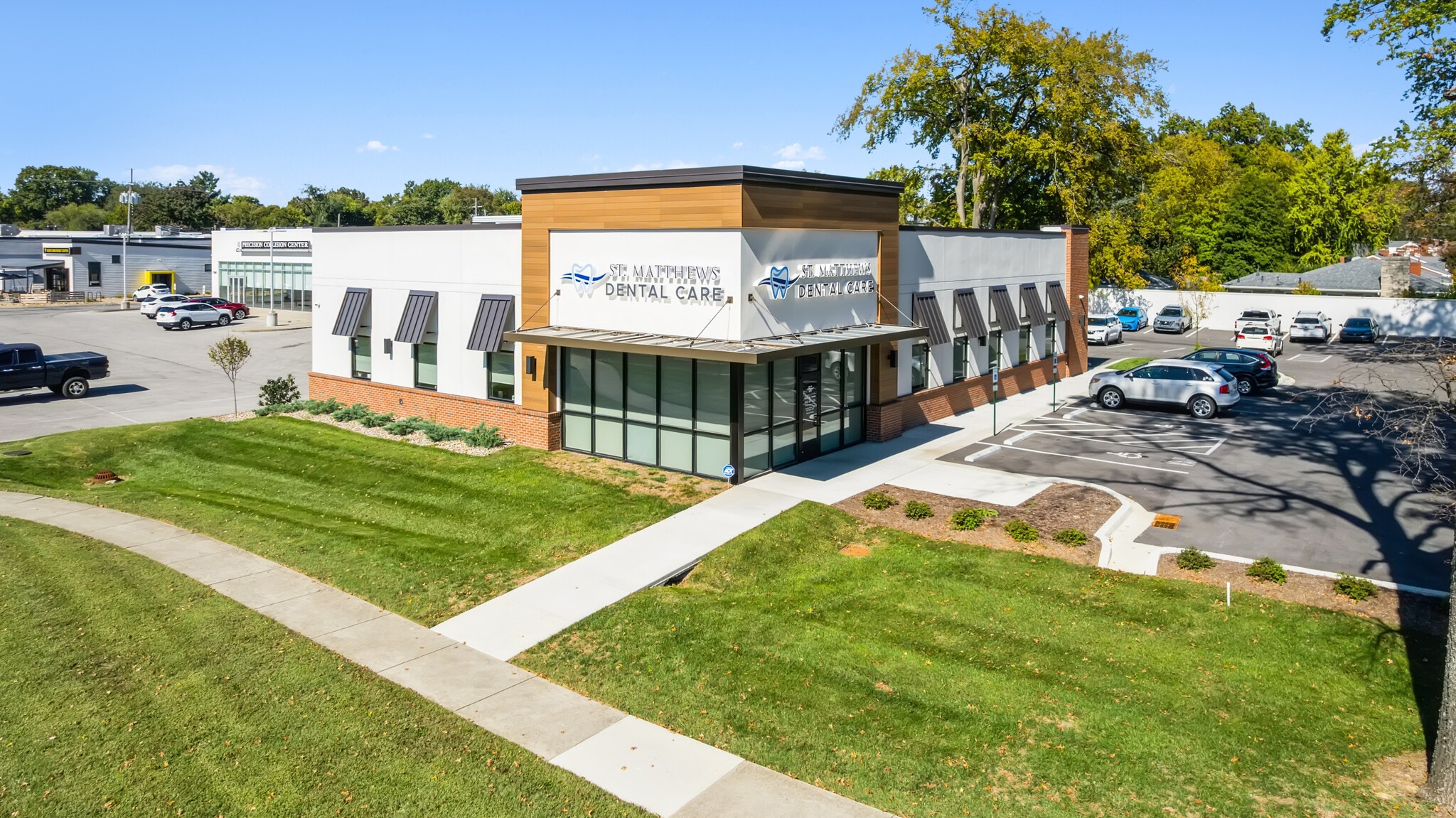 100 Marshall Dr, Louisville, KY for Sale