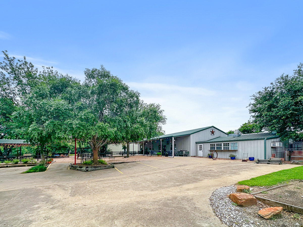 223 Depot St, Mansfield, TX for Sale