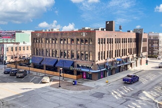 Des Moines, IA Retail - 216 Court Ave