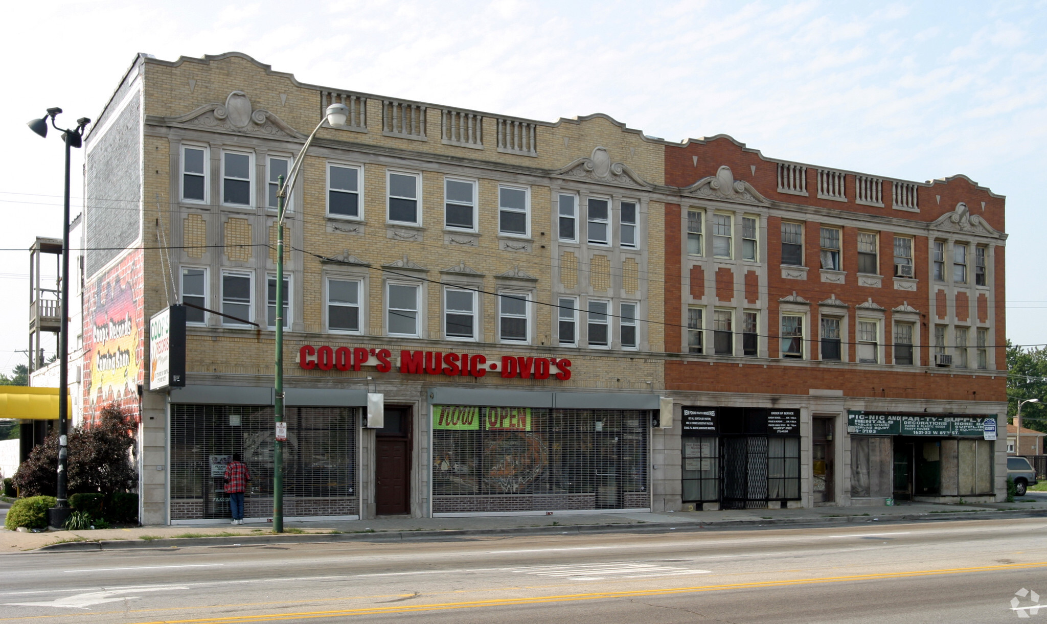 1613 W 87th St, Chicago, IL for Sale