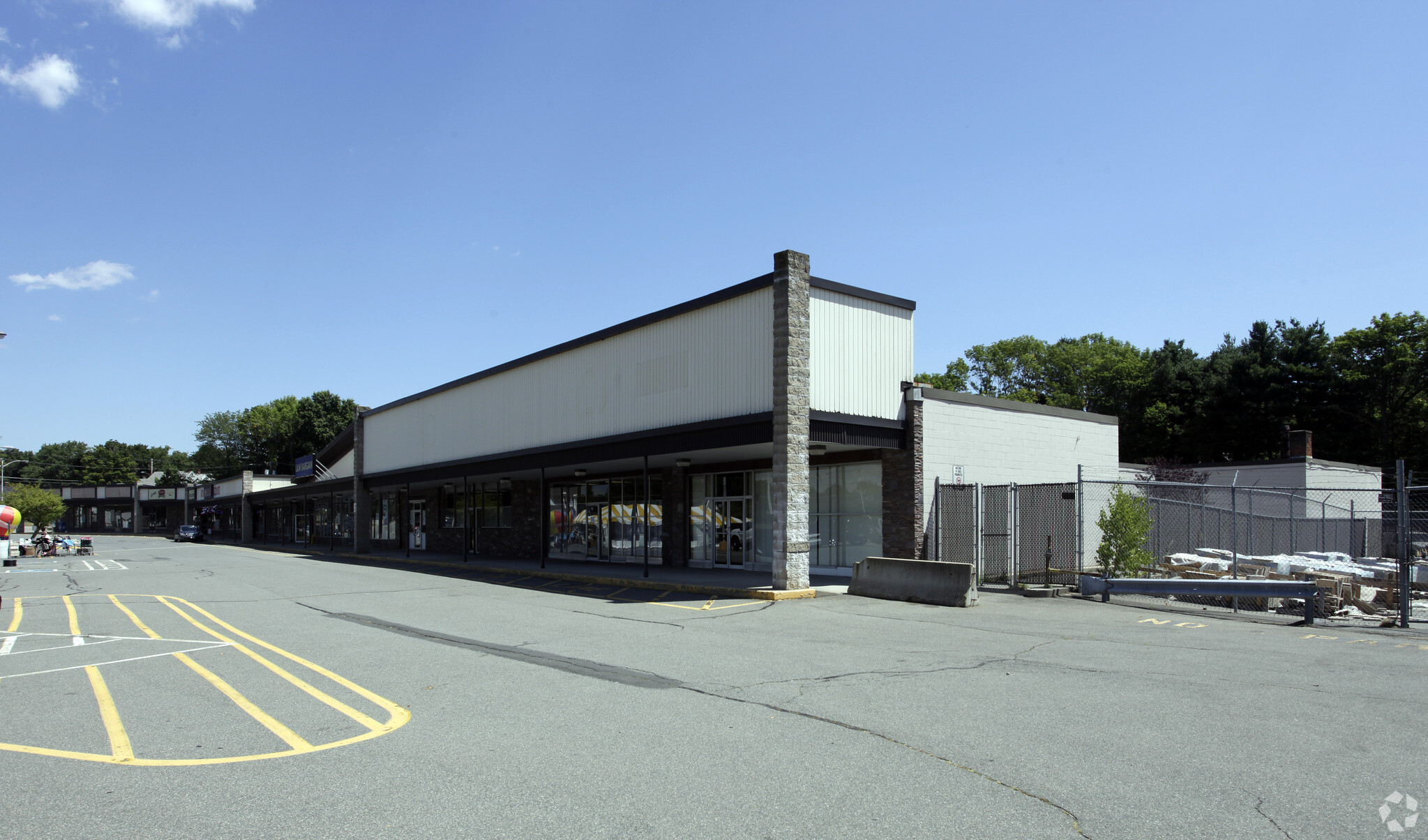 587-607 Centre St, Brockton, MA for Rent