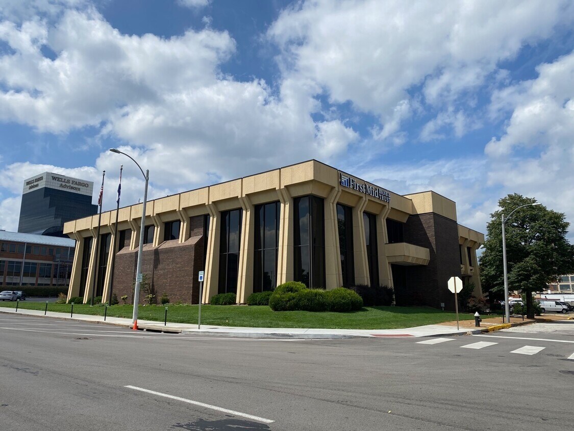 2301 Market St, Saint Louis, MO for Sale