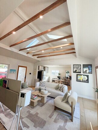 Los Angeles, CA Office - 3360 S Robertson Blvd