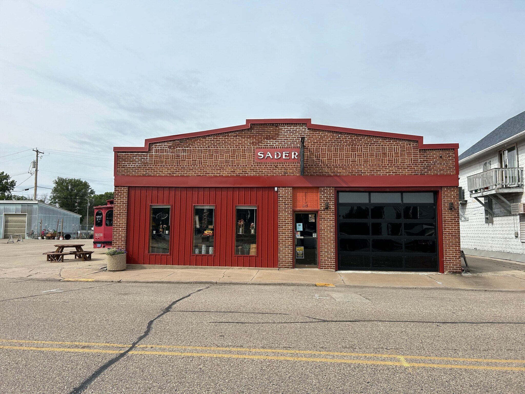 215 Wolf River Dr, Fremont, WI for Sale