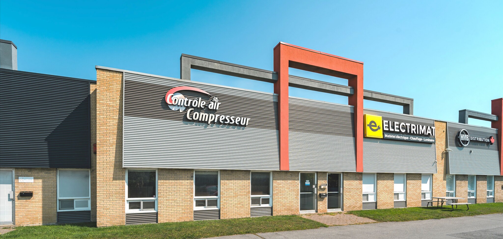 690 Boul Du Curé-Boivin, Boisbriand, QC for Sale