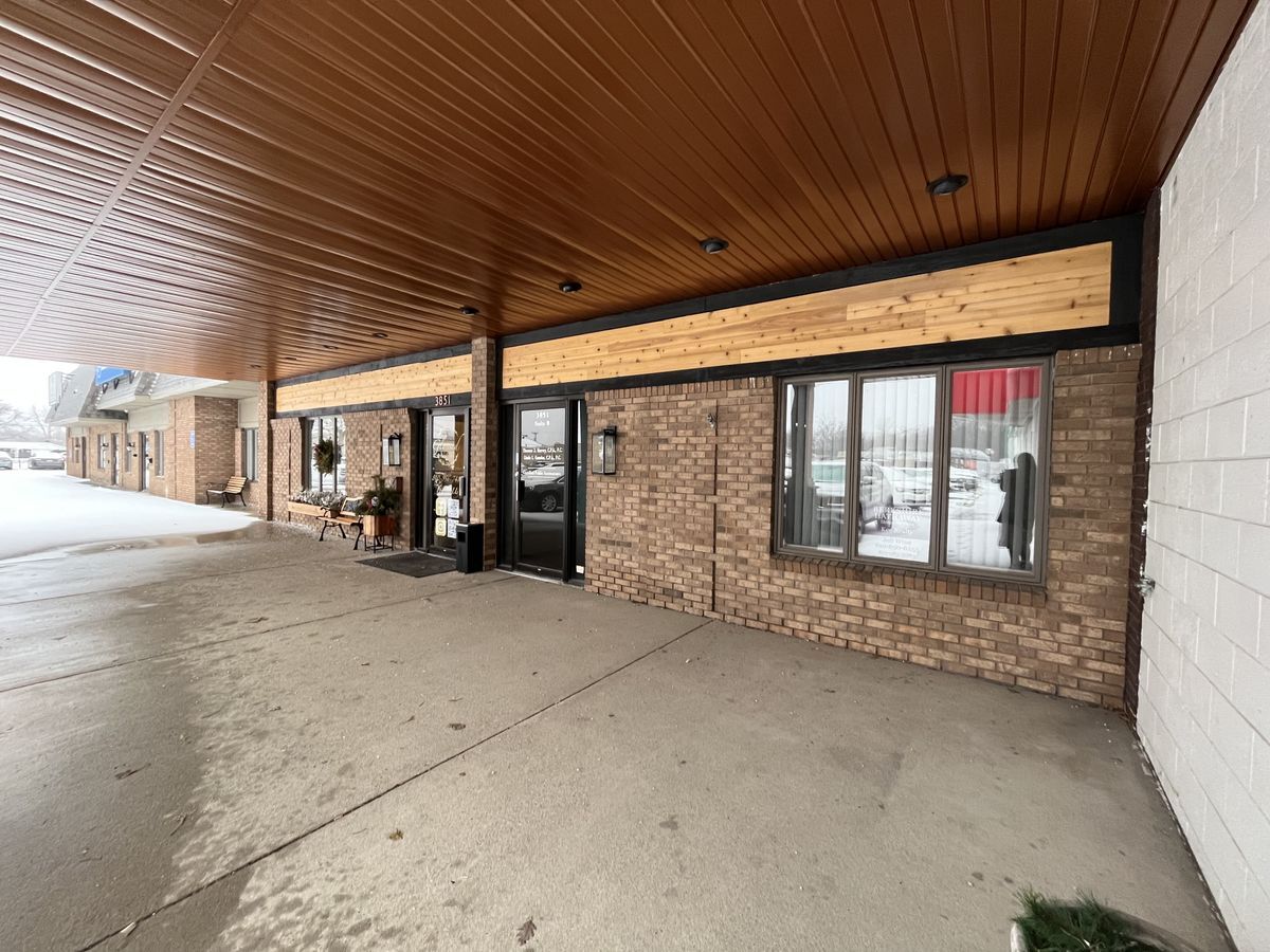 3847-3851 Pine Grove Ave, Fort Gratiot, MI for Sale