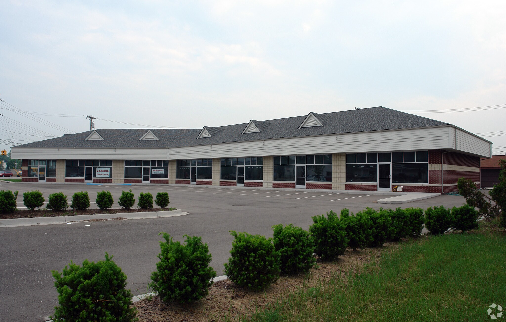 44844-44900 Utica Rd, Utica, MI for Sale