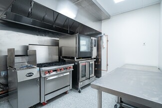 Brooklyn, NY Retail - 383 Bridge St