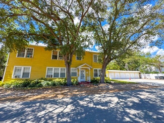 Fort Lauderdale, FL Apartments - 801 Coontie Ct