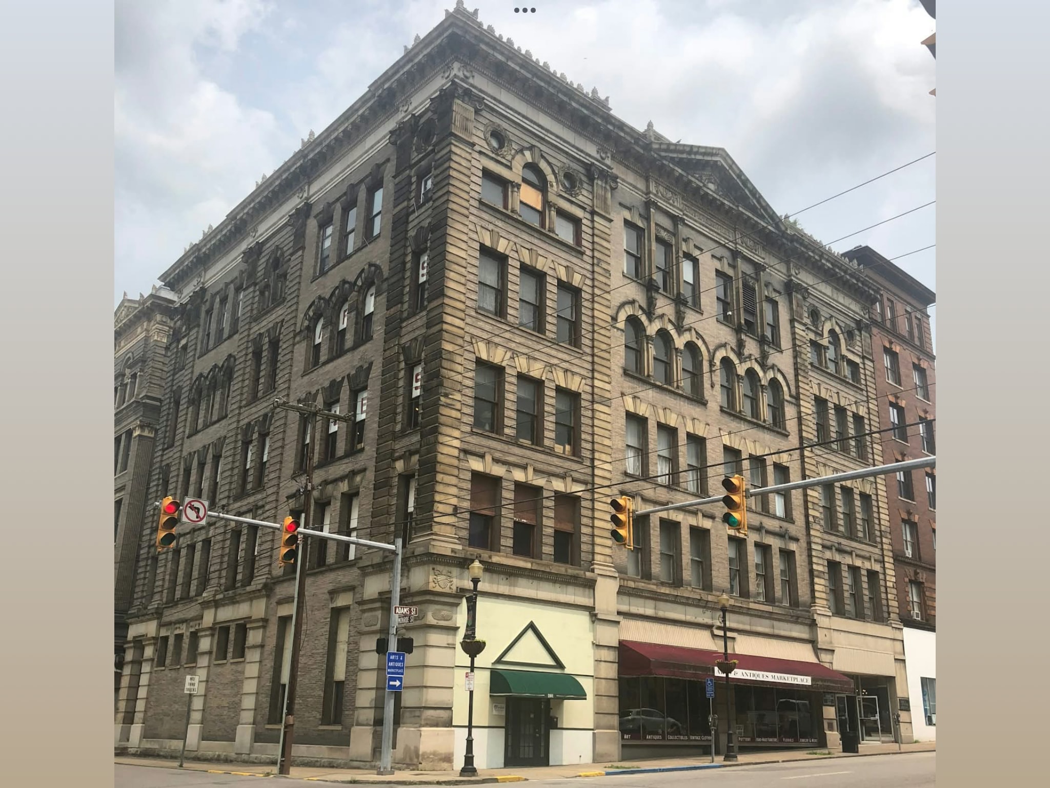 205 Adams St, Fairmont, WV for Rent