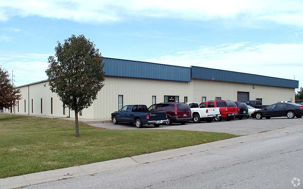 600-602 NW Libby Ln, Lee's Summit, MO for Rent