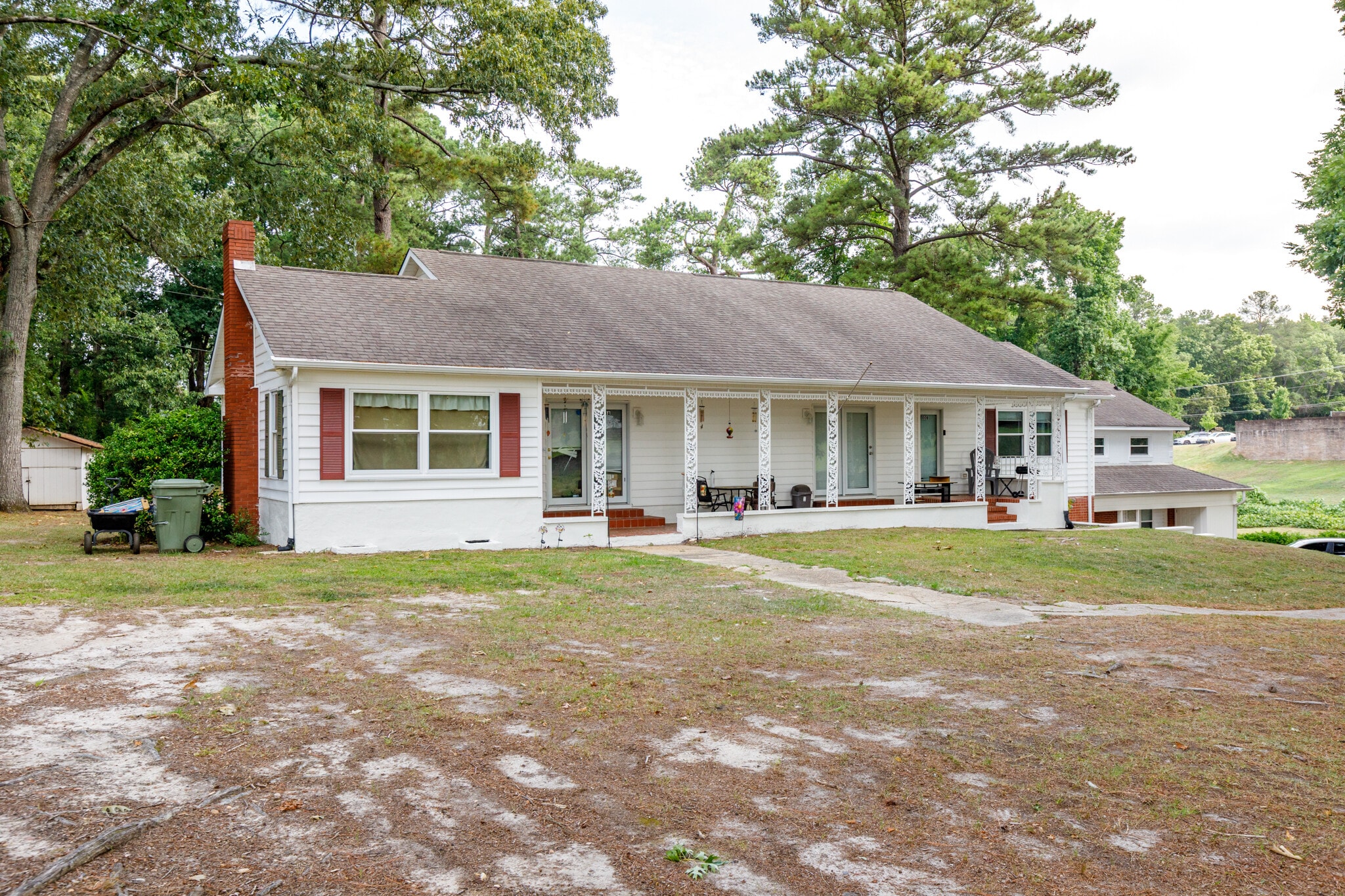 100-102 Twin Acres Dr, Fayetteville, NC for Sale