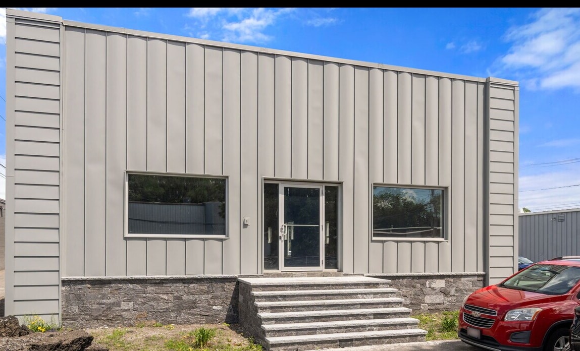 45 Tosca Dr, Stoughton, MA for Rent