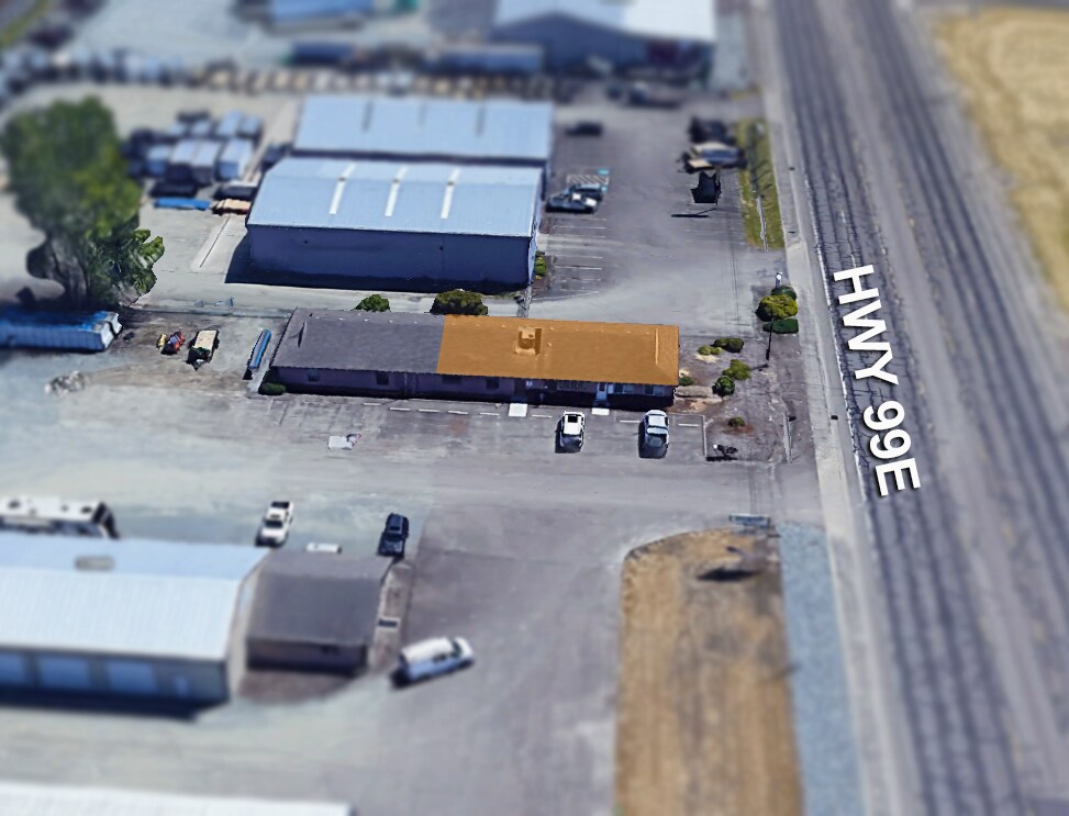 33935 Highway 99E, Tangent, OR for Rent