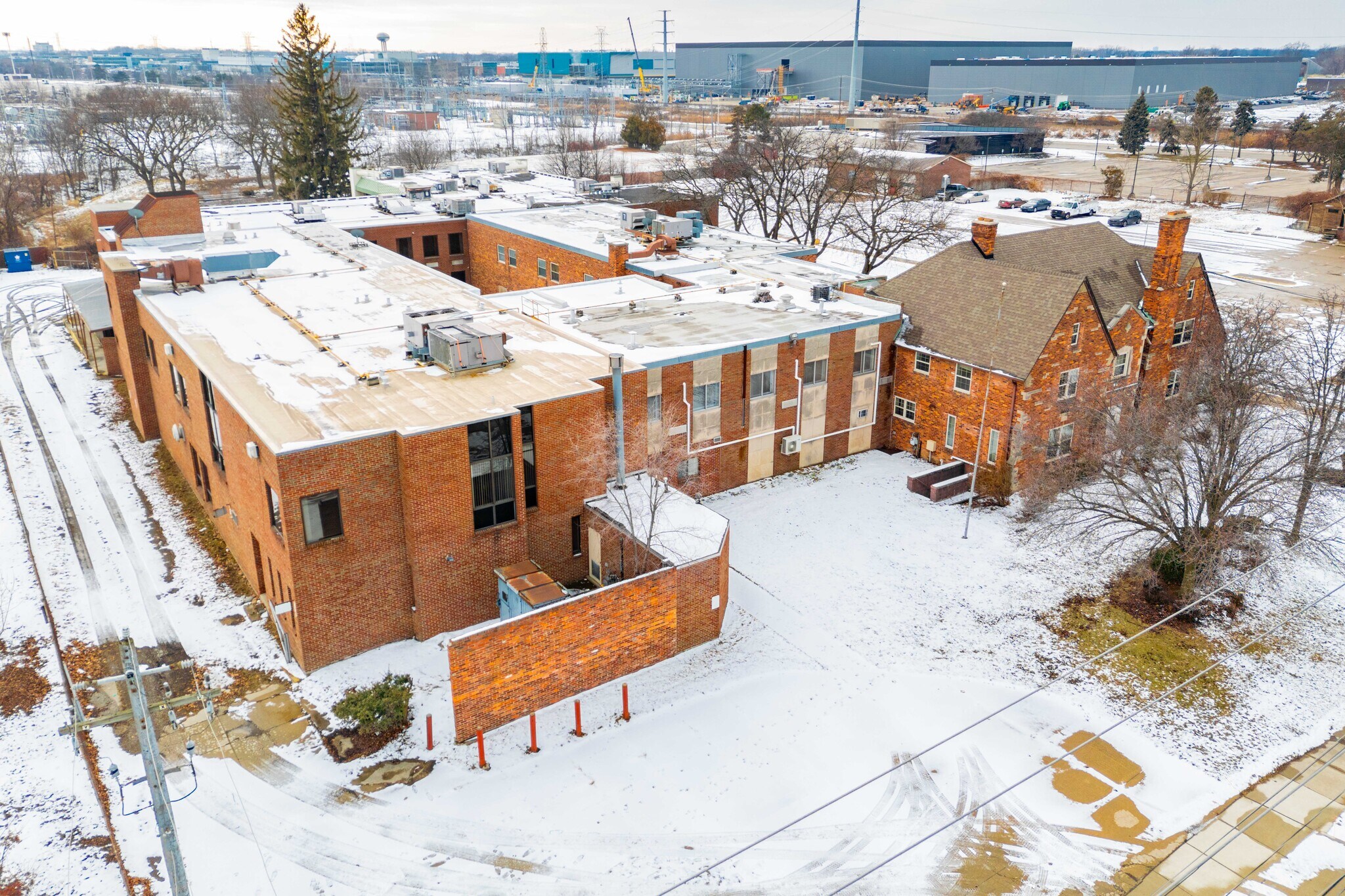 6902 Chicago Rd, Warren, MI for Sale