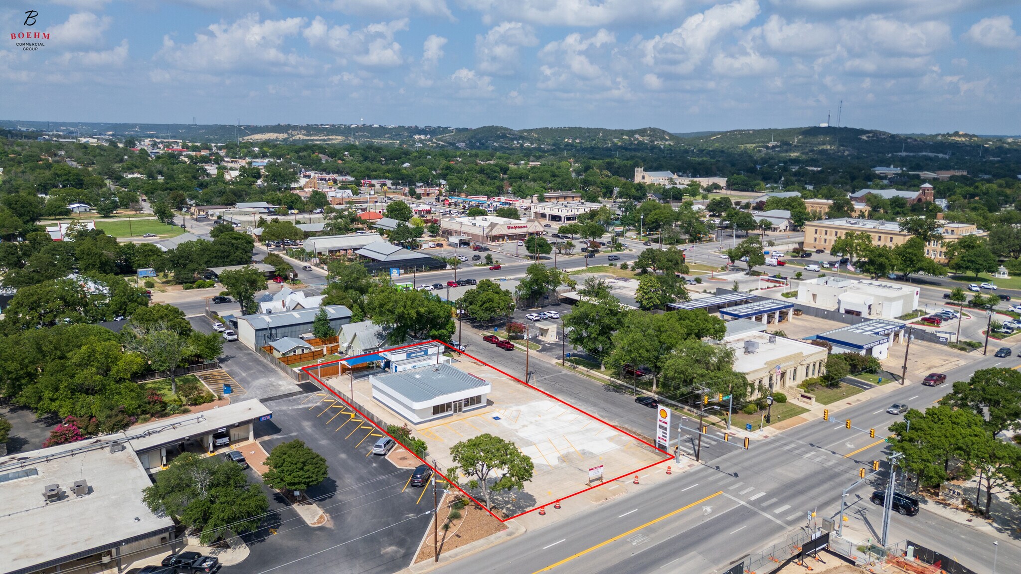 528 Main St, Kerrville, TX for Rent