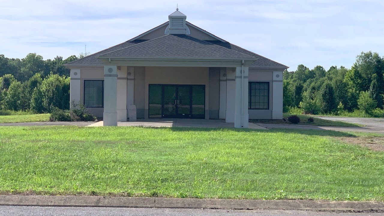 1203 Industrial Park Rd, South Fulton, TN for Rent