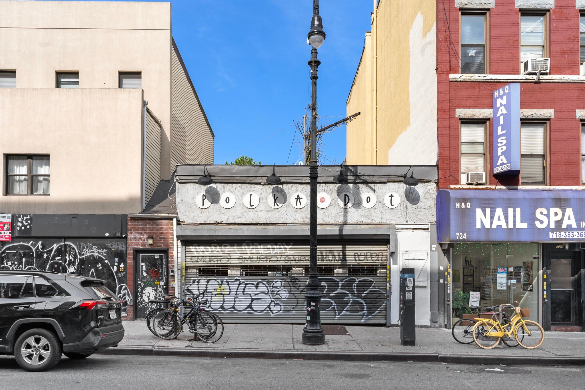 726 Manhattan Ave, Brooklyn, NY for Sale