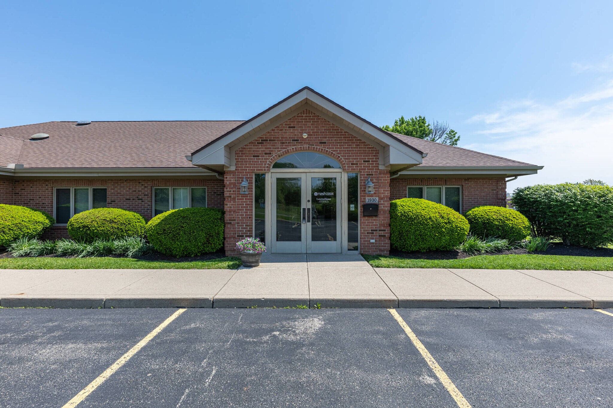 1920-1930 Commerce Center Blvd, Fairborn, OH for Rent