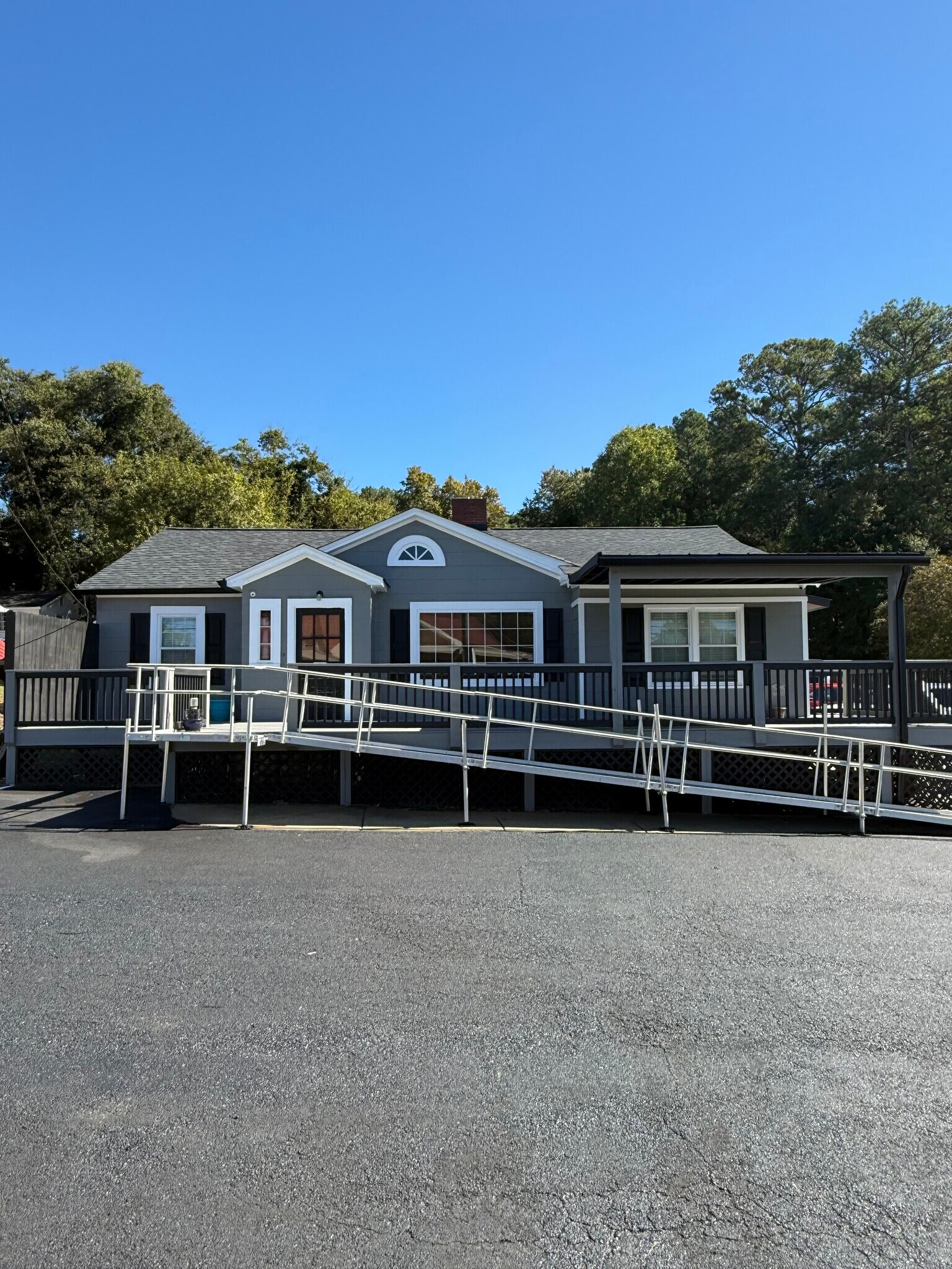 1009 N Tennessee St, Cartersville, GA for Sale