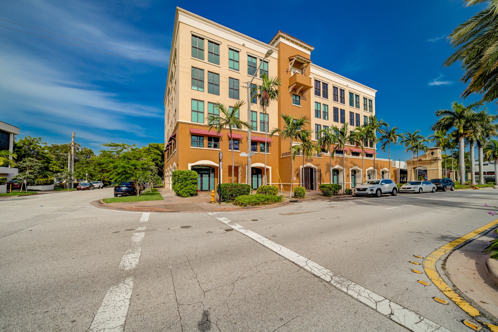 814 Ponce de Leon Blvd, Coral Gables, FL for Rent