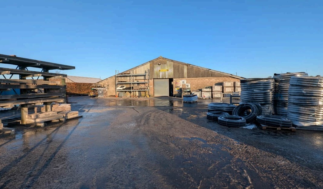 , Lancaster, LAN for Sale