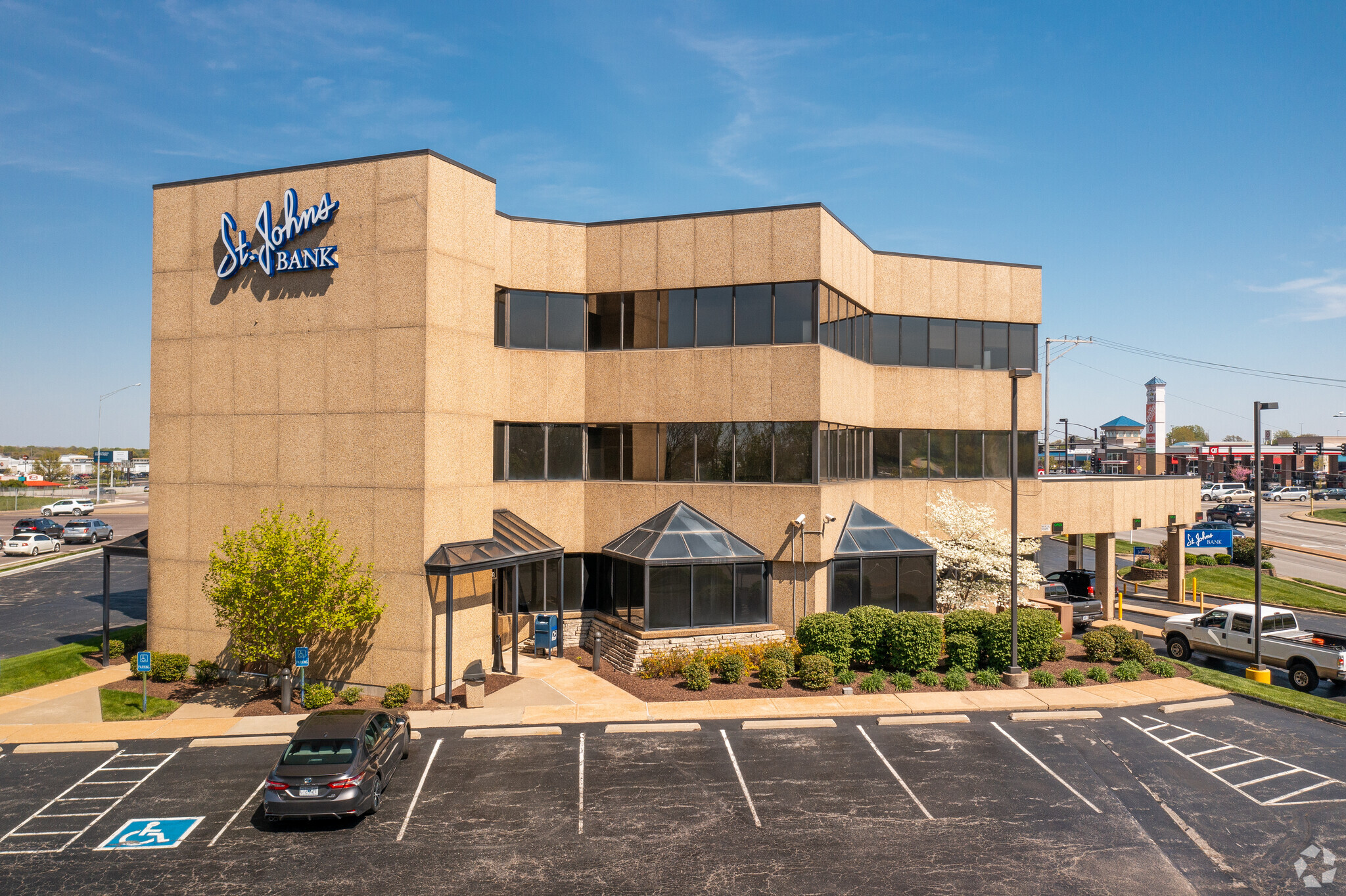 1053 Cave Springs Rd, Saint Peters, MO for Rent