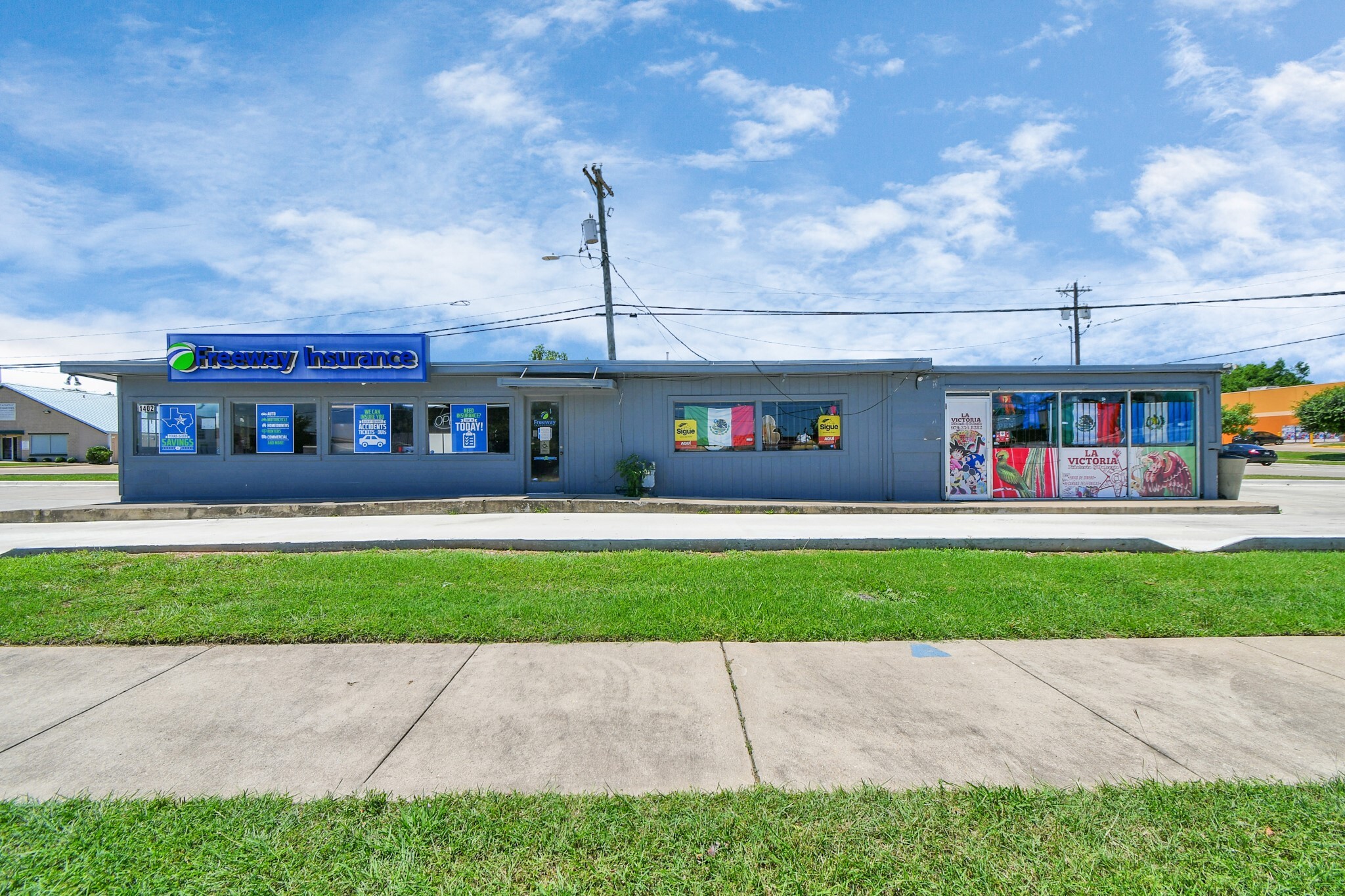 1400-1402 S Texas Ave, Bryan, TX for Sale