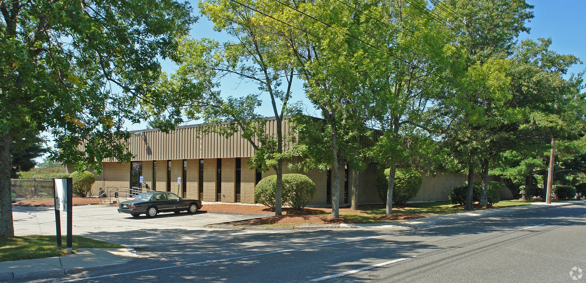 74 Commerce Way, Woburn, MA for Rent