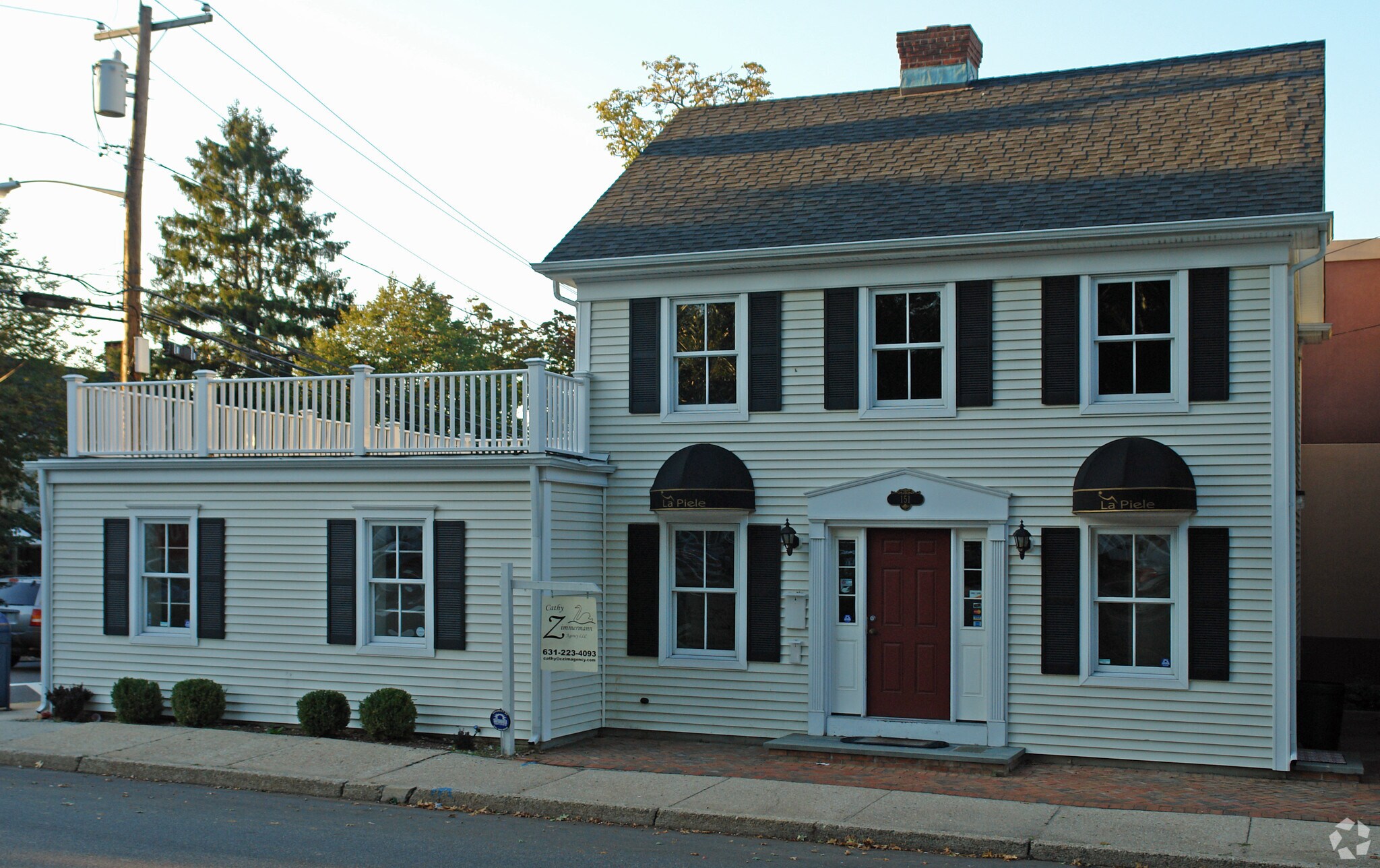 151 W Carver St Huntington, NY 11743 Office Property for Lease on