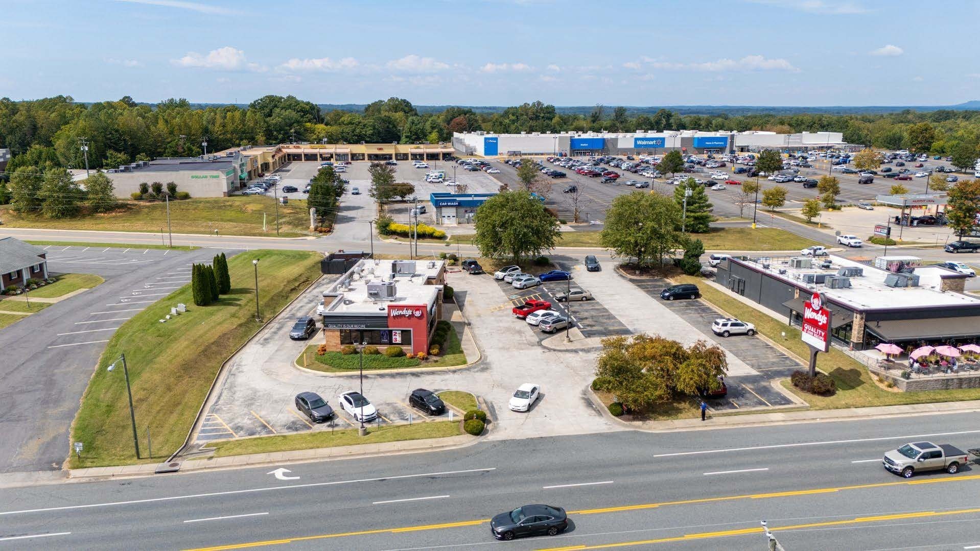 1809 S Main St, Farmville, VA for Sale