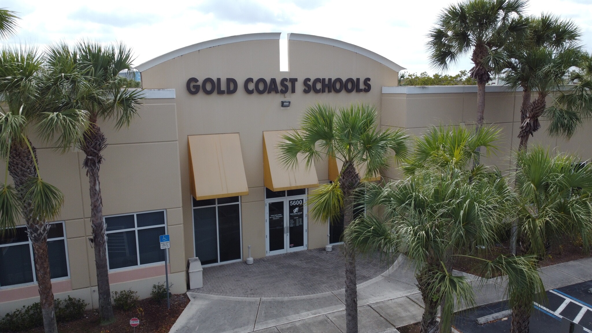 5600 N Hiatus Rd, Tamarac, FL for Sale