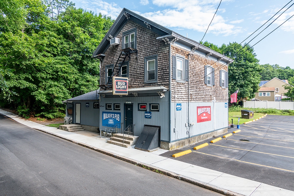 104 Canal St, Blackstone, MA for Sale