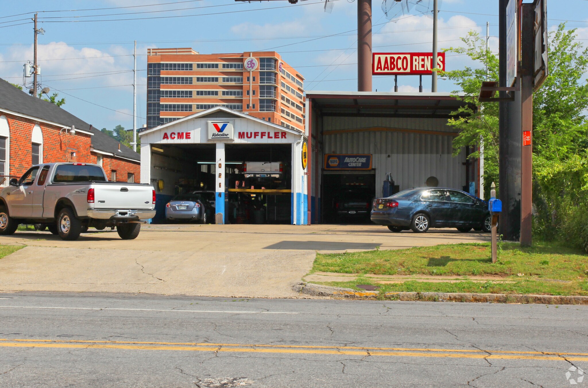 2613 6th Ave S, Birmingham, AL for Sale