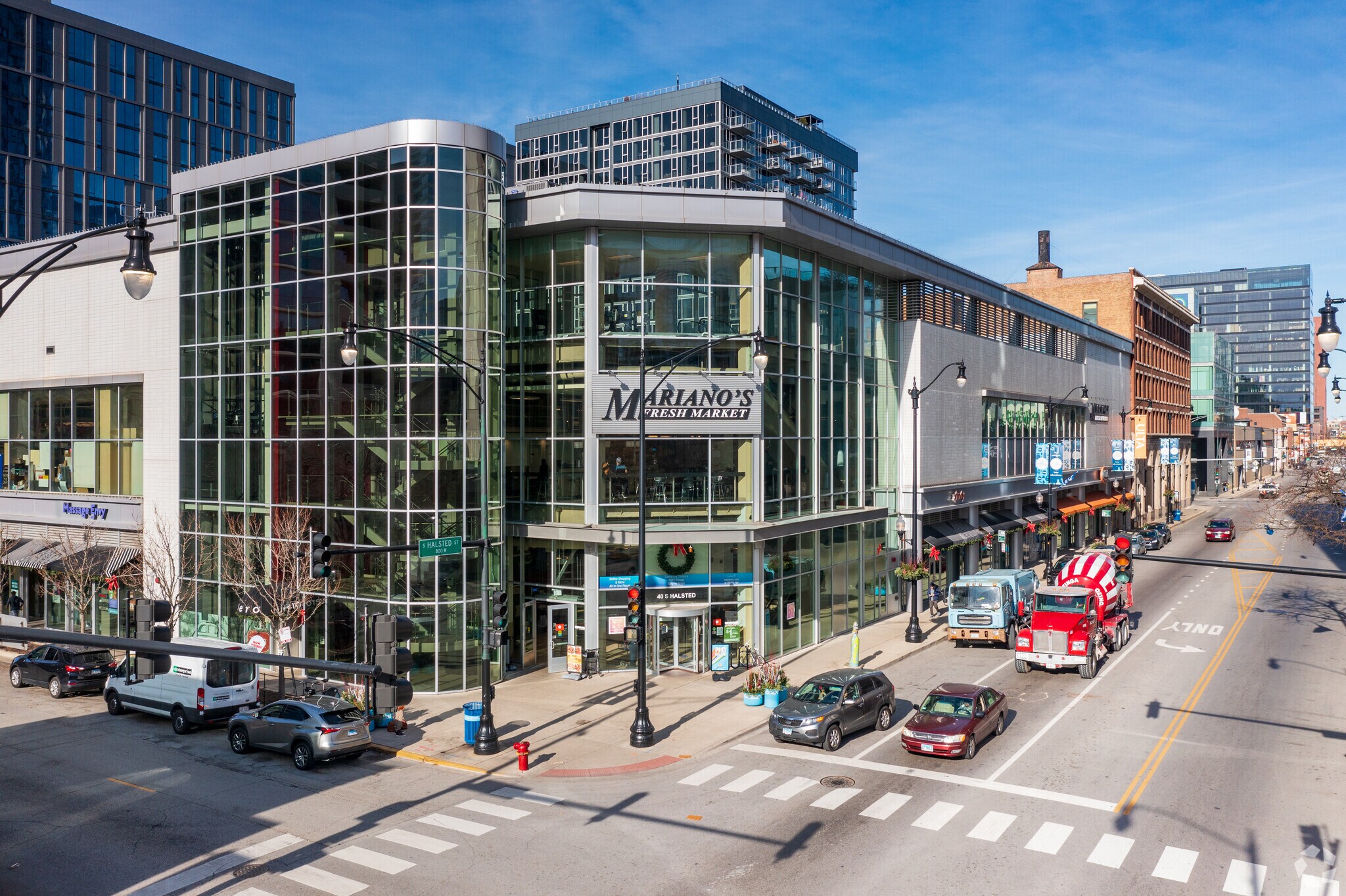 40 S Halsted St, Chicago, IL for Sale