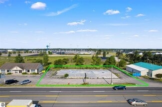 Traverse City, MI Commercial - 300 US Highway 31 S Traverse City, MI Commercial - 300 US Highway 31 S
