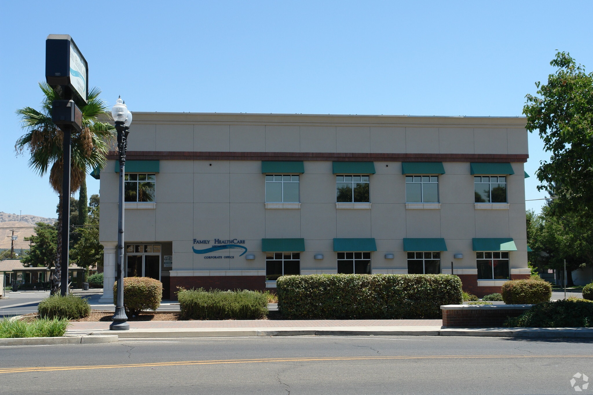 314 N Main St, Porterville, CA for Rent