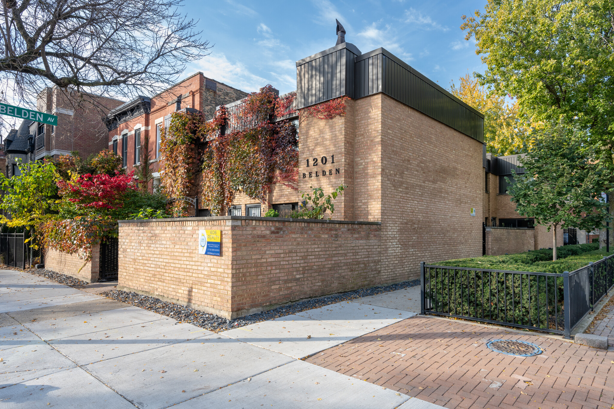 1201 W Belden Ave, Chicago, IL for Sale