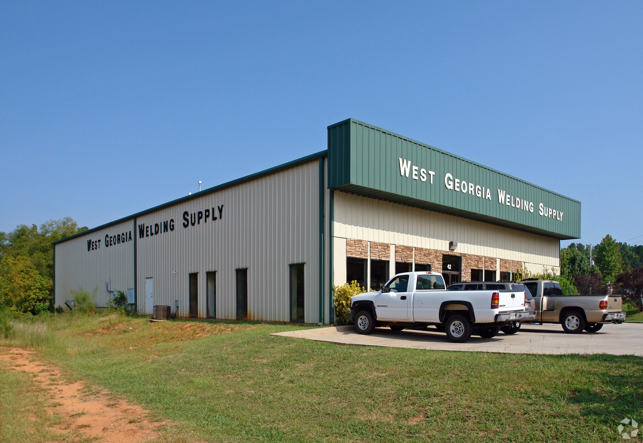 42 Werz Industrial Dr, Newnan, GA for Sale