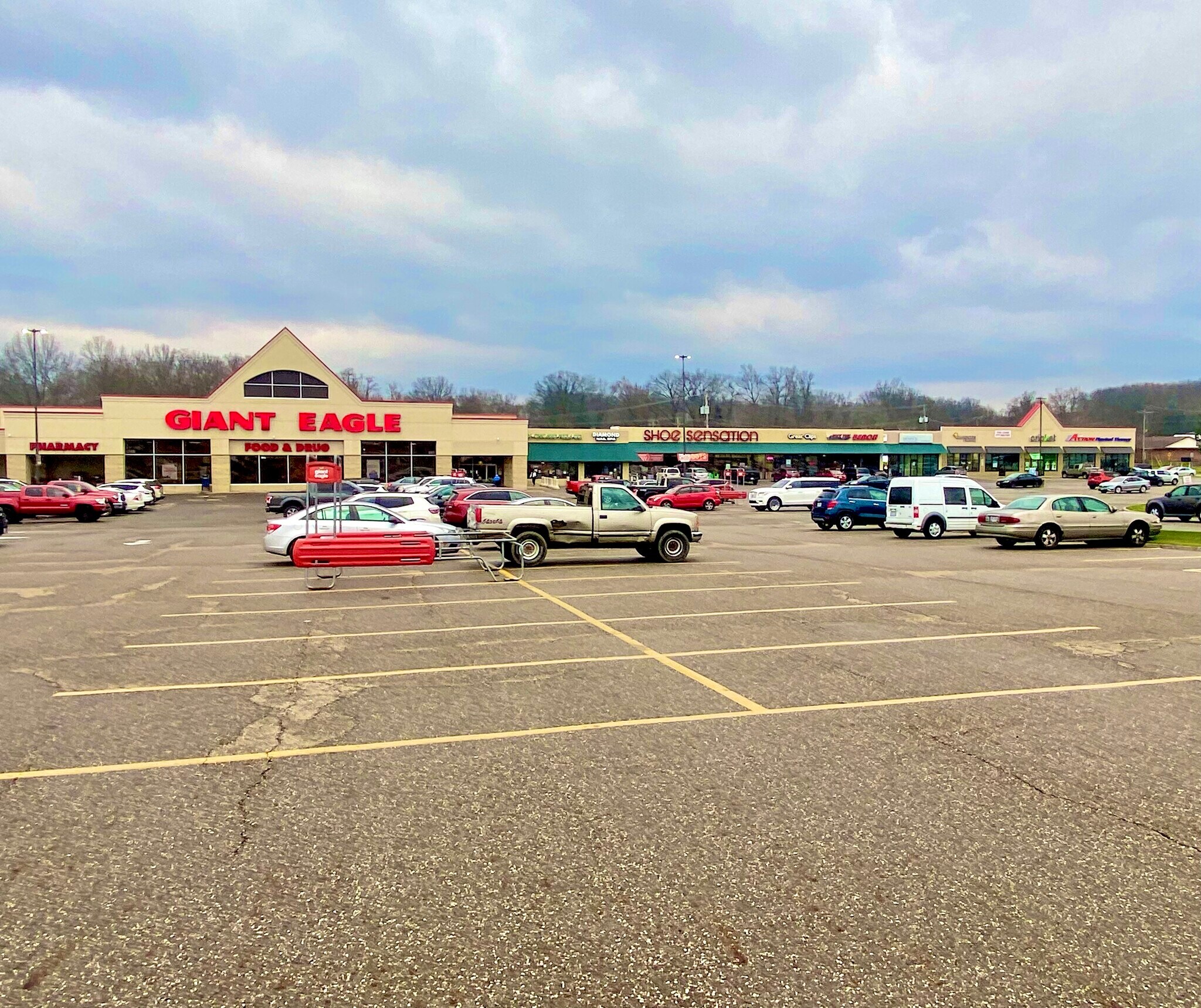 2309 E State St, Salem, OH for Sale