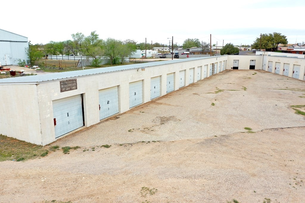 500 Andrews St, Andrews, TX for Sale