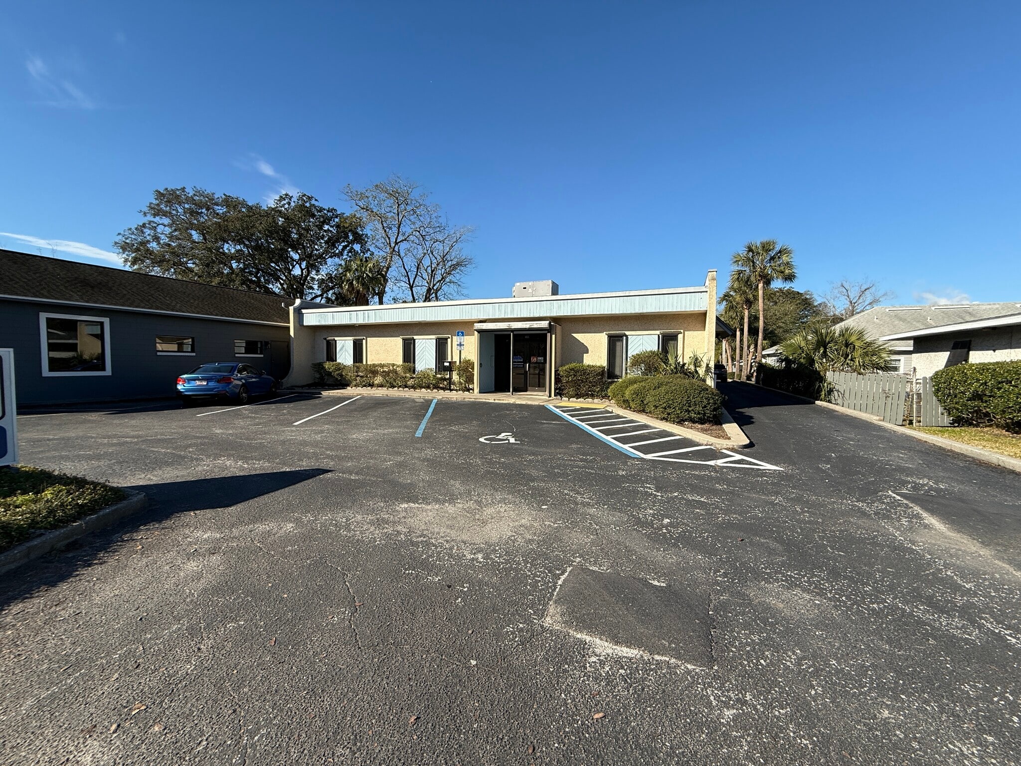 911 S 8th St, Fernandina Beach, FL for Rent