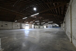 Van Nuys, CA Warehouse - 15023-15035 Califa St