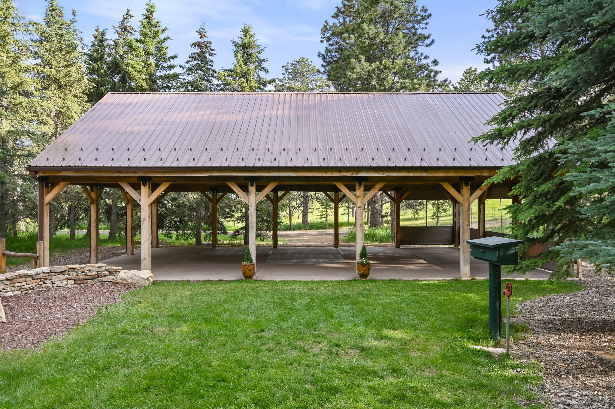 17104 Goshawk Rd E, Colorado Springs, CO for Sale
