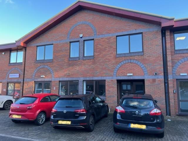 Coronation Rd, High Wycombe, BKM for Rent