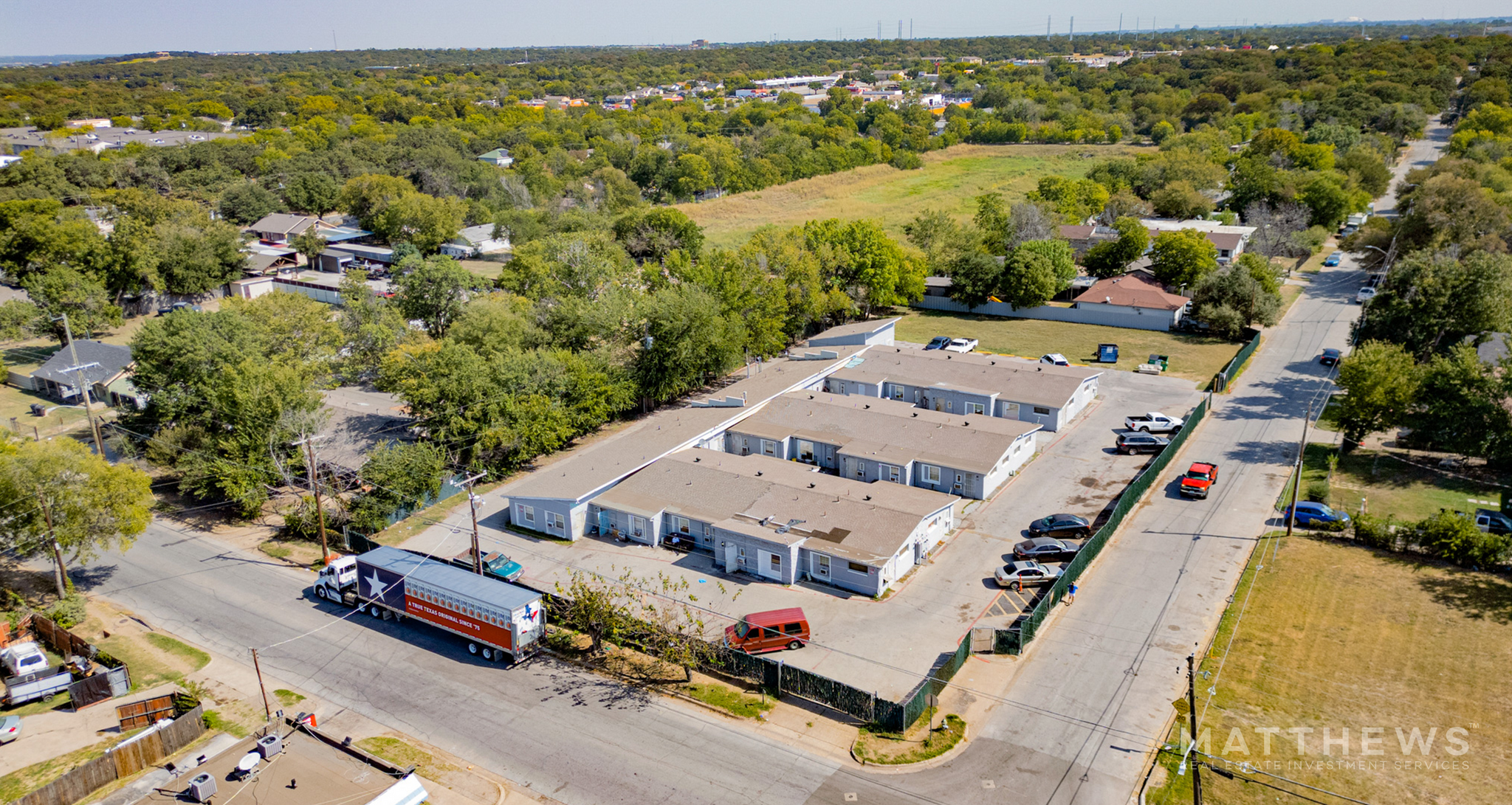 5117 N Hampshire Blvd, Fort Worth, TX for Sale