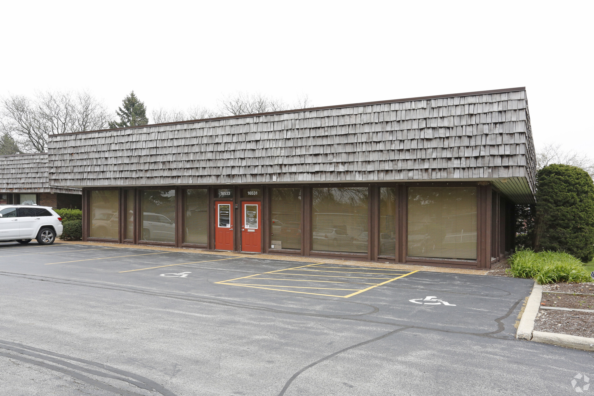 16531-16533 Oak Park Ave, Tinley Park, IL for Rent