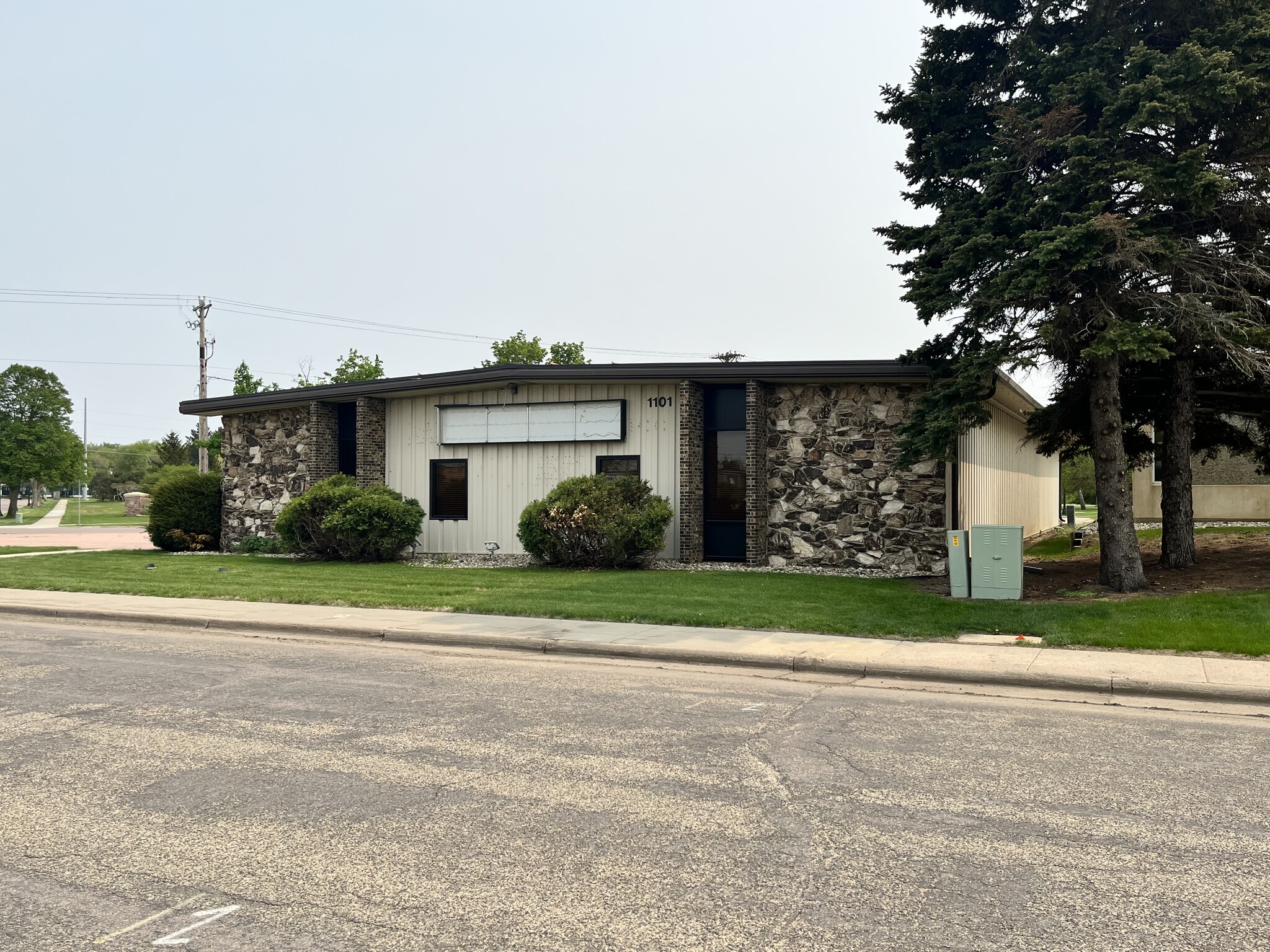 1101 W Russell St, Sioux Falls, SD for Rent